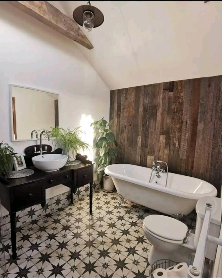 The Carton Store Loft Apt Appartement Cork Buitenkant foto